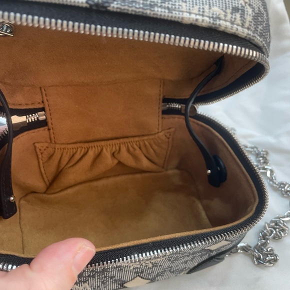 MCM Vintage Jacquard Crossbody Bag - Picture 5 of 6